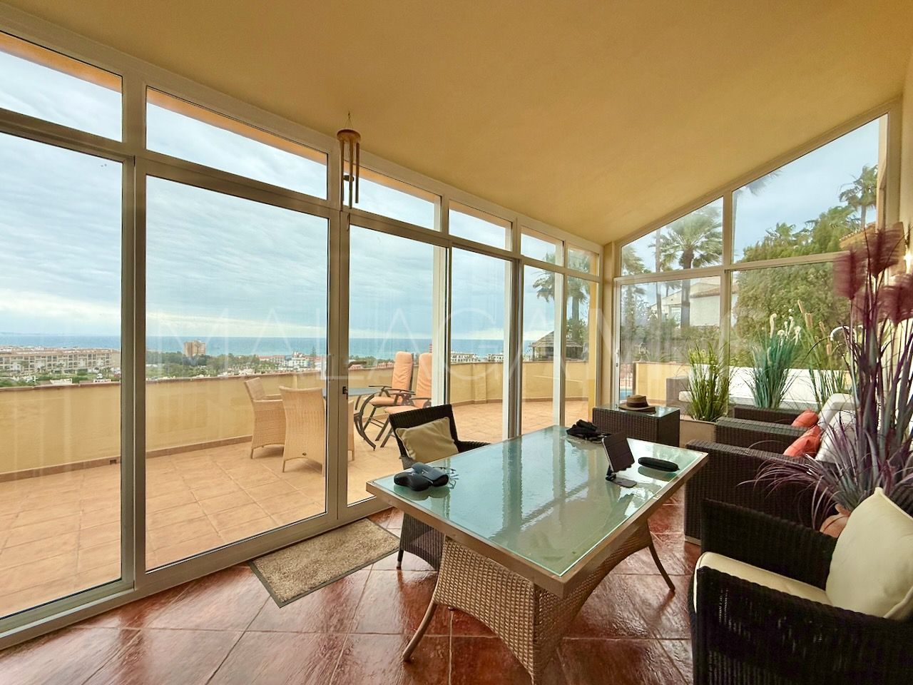 Villa with 5 bedrooms for sale in La Duquesa Golf