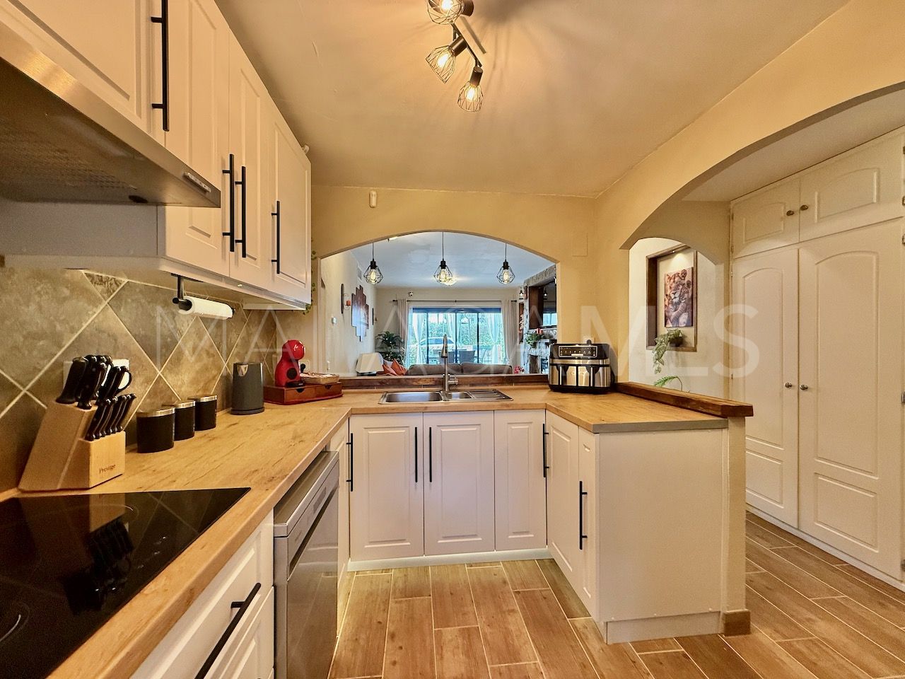 Erdgeschosswohnung for sale in Duquesa Suites