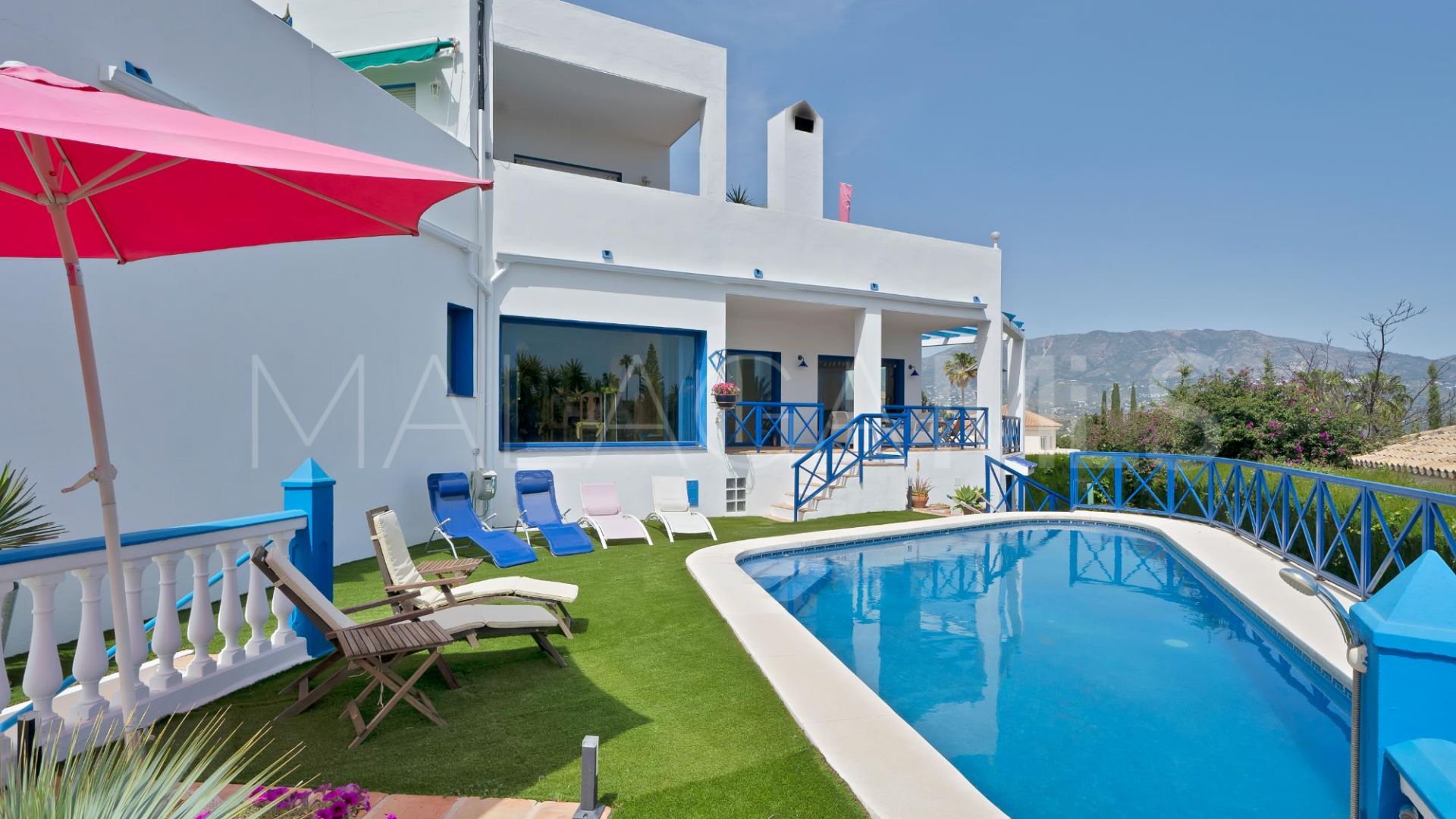 Villa for sale in Cerros del Aguila with 4 bedrooms