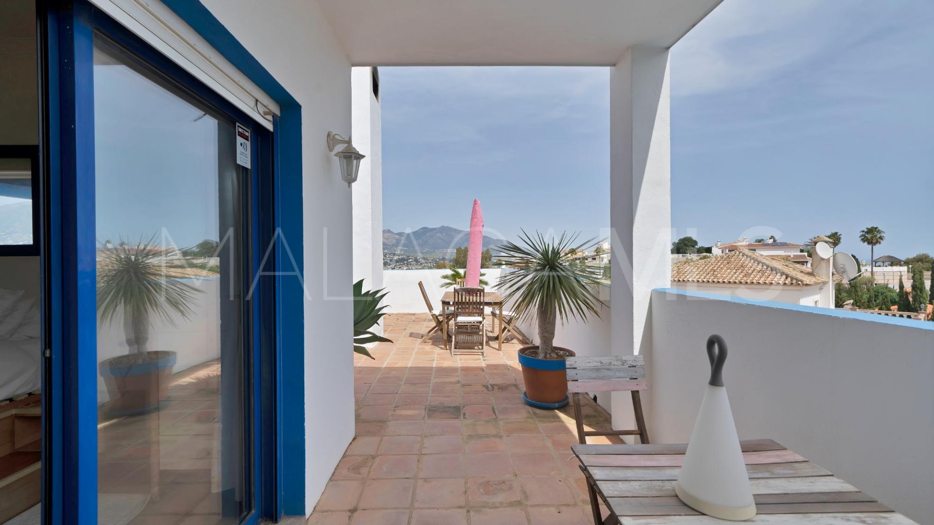 Villa for sale in Cerros del Aguila with 4 bedrooms