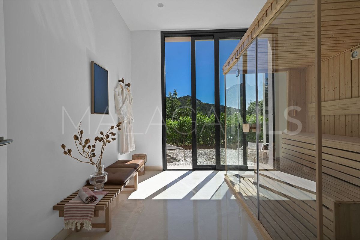 Villa de 5 bedrooms a la venta in Benahavis