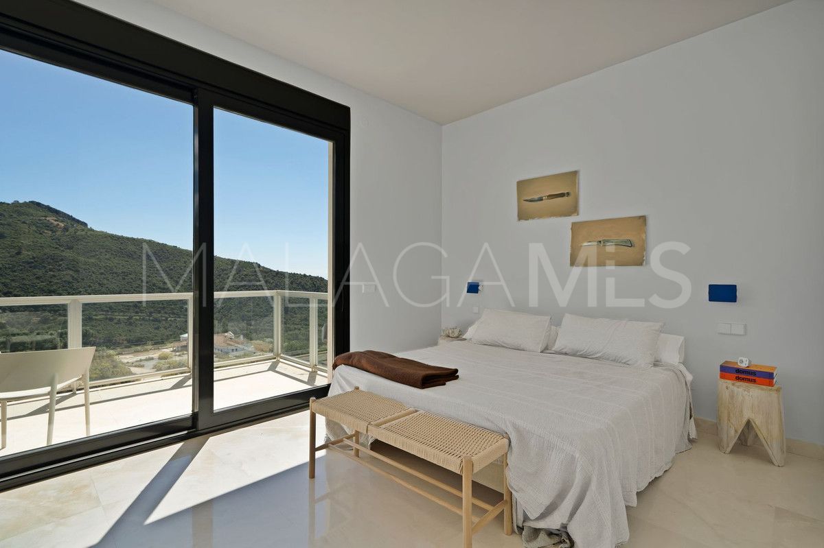 Villa de 5 bedrooms a la venta in Benahavis
