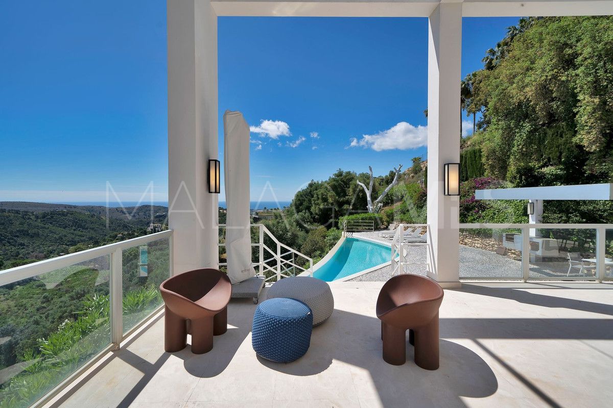 Villa de 5 bedrooms a la venta in Benahavis