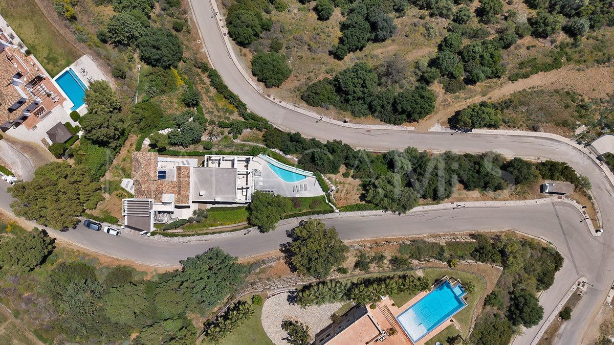 Villa de 5 bedrooms a la venta in Benahavis