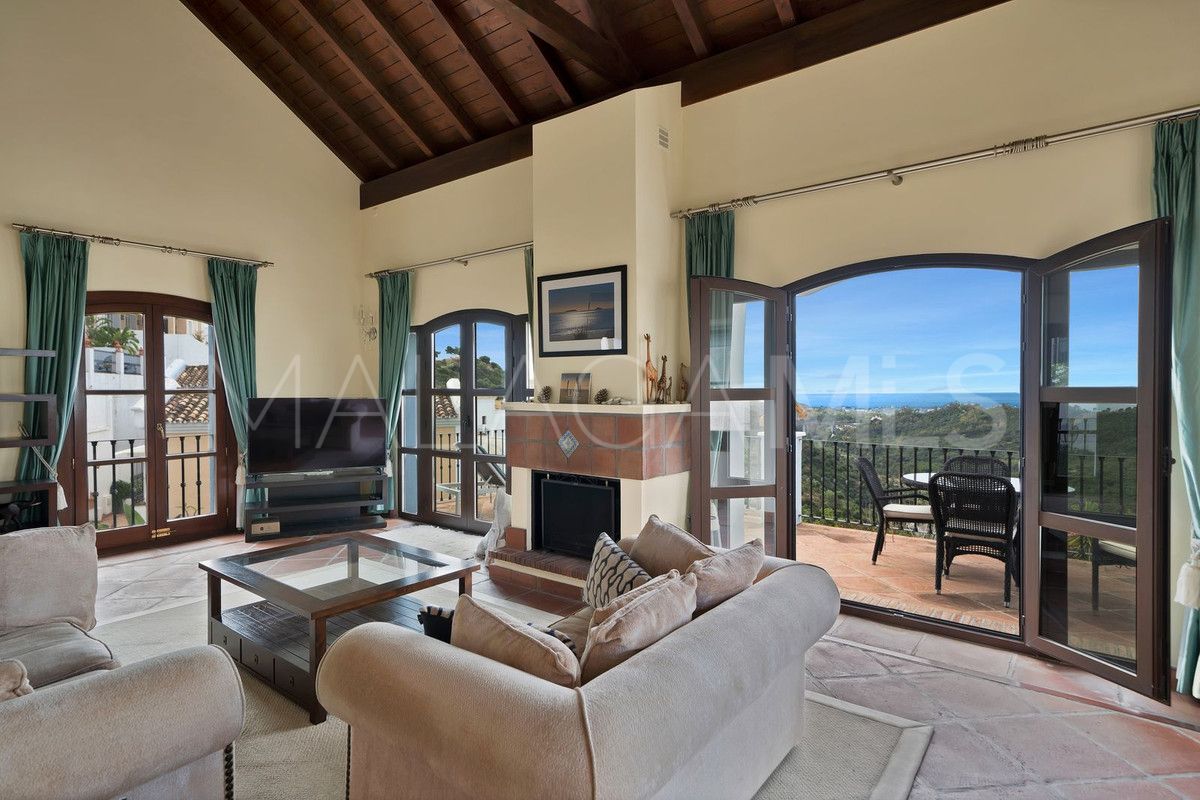 3 bedrooms town house in Benahavis for sale