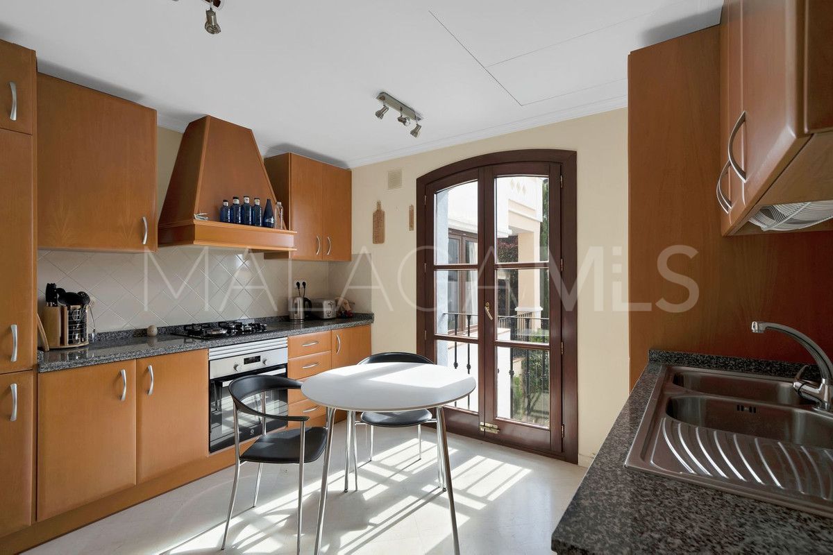 3 bedrooms town house in Benahavis for sale