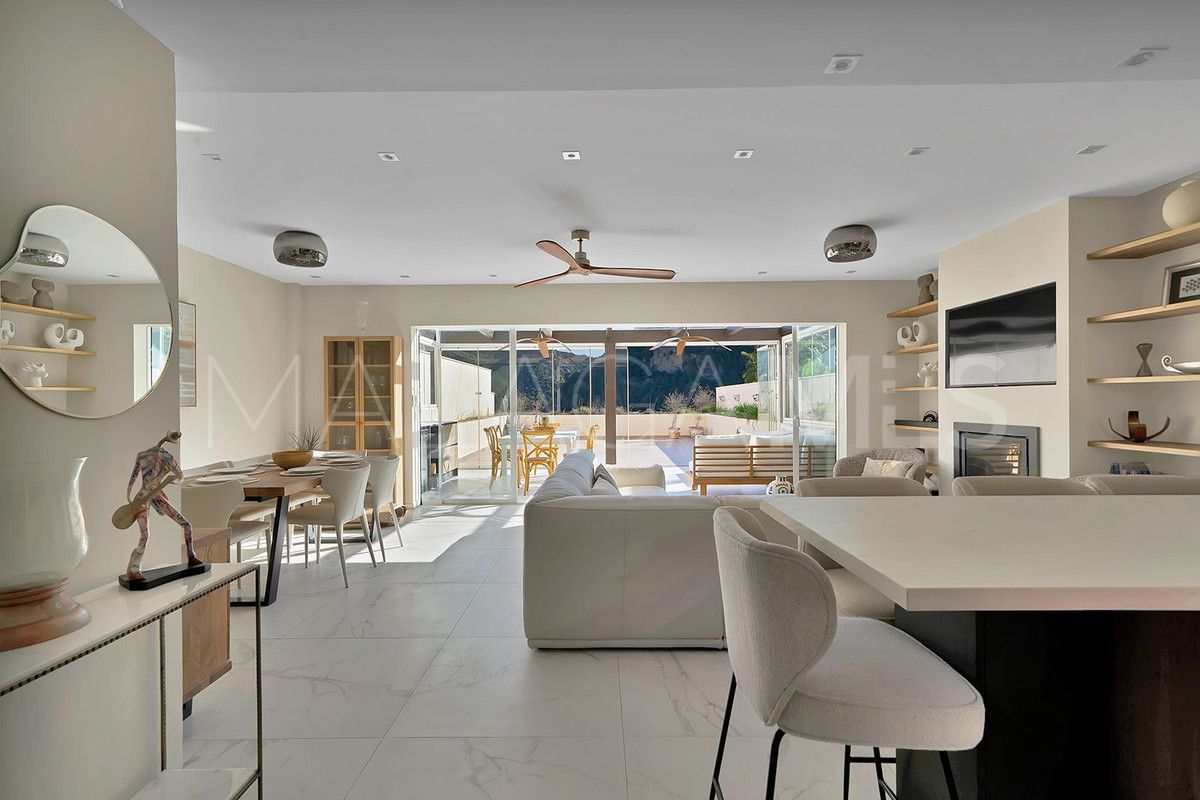 Maison de ville for sale in Benahavis