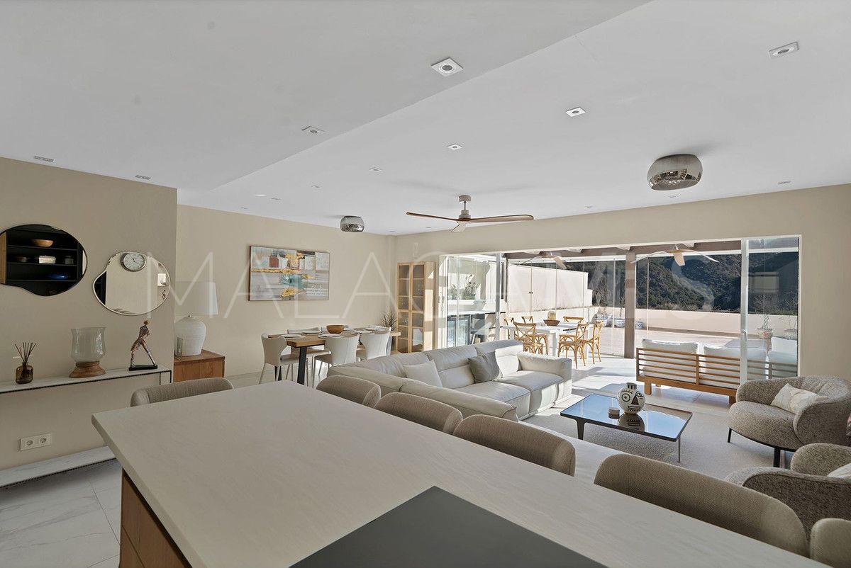 Maison de ville for sale in Benahavis