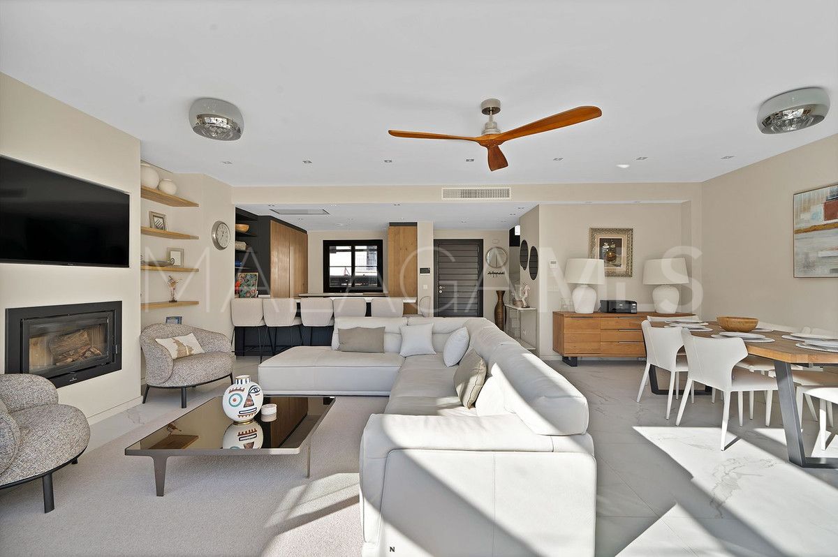 Maison de ville for sale in Benahavis