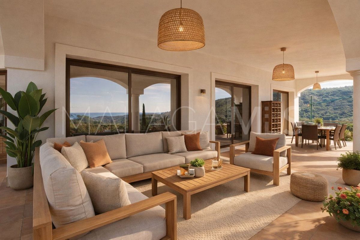 Villa for sale in Benahavis