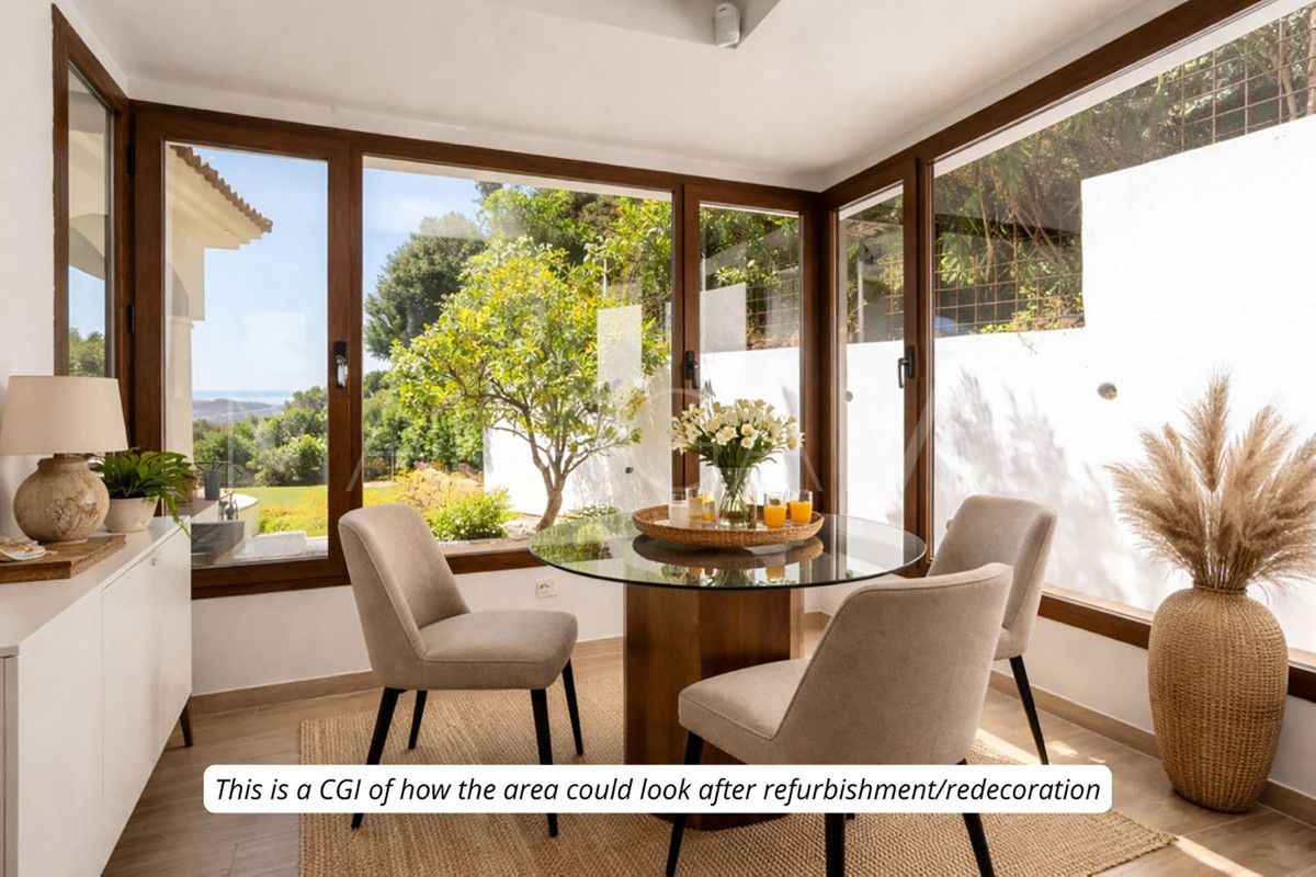 Villa for sale in Benahavis