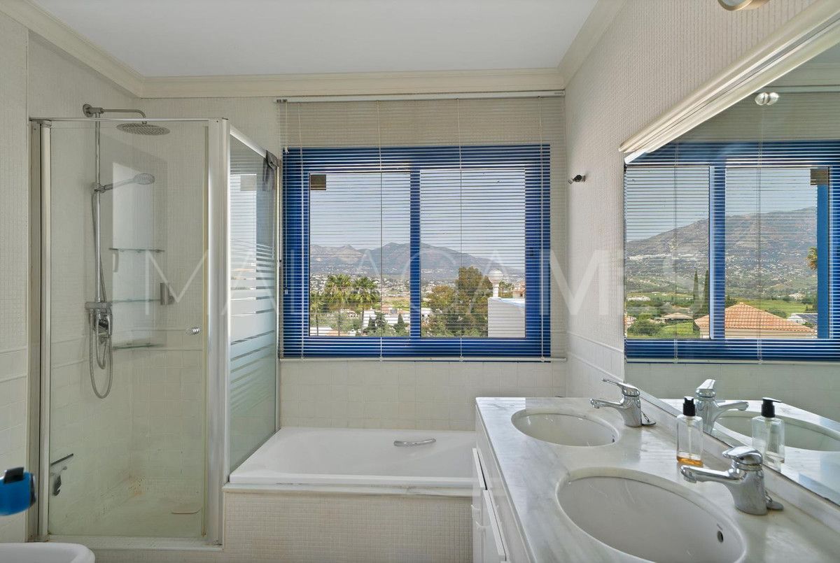 Villa for sale in Mijas Costa