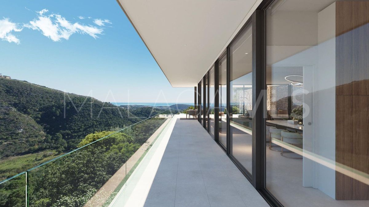 Villa for sale in Benahavis