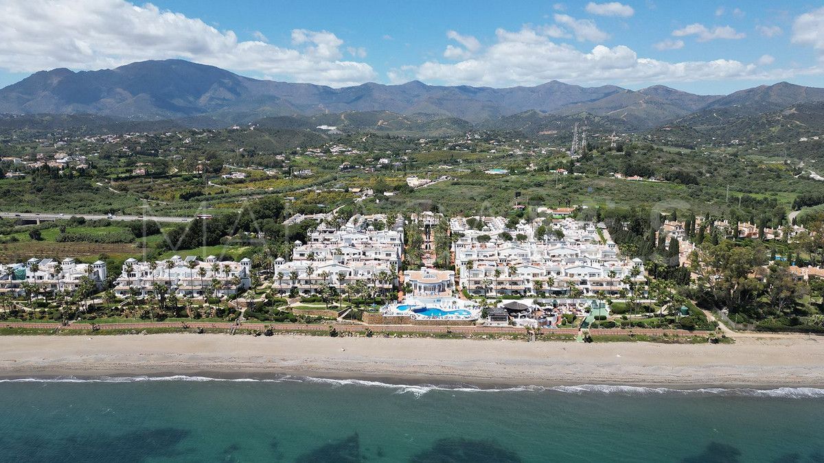 Se vende apartamento planta baja in New Golden Mile with 2 bedrooms