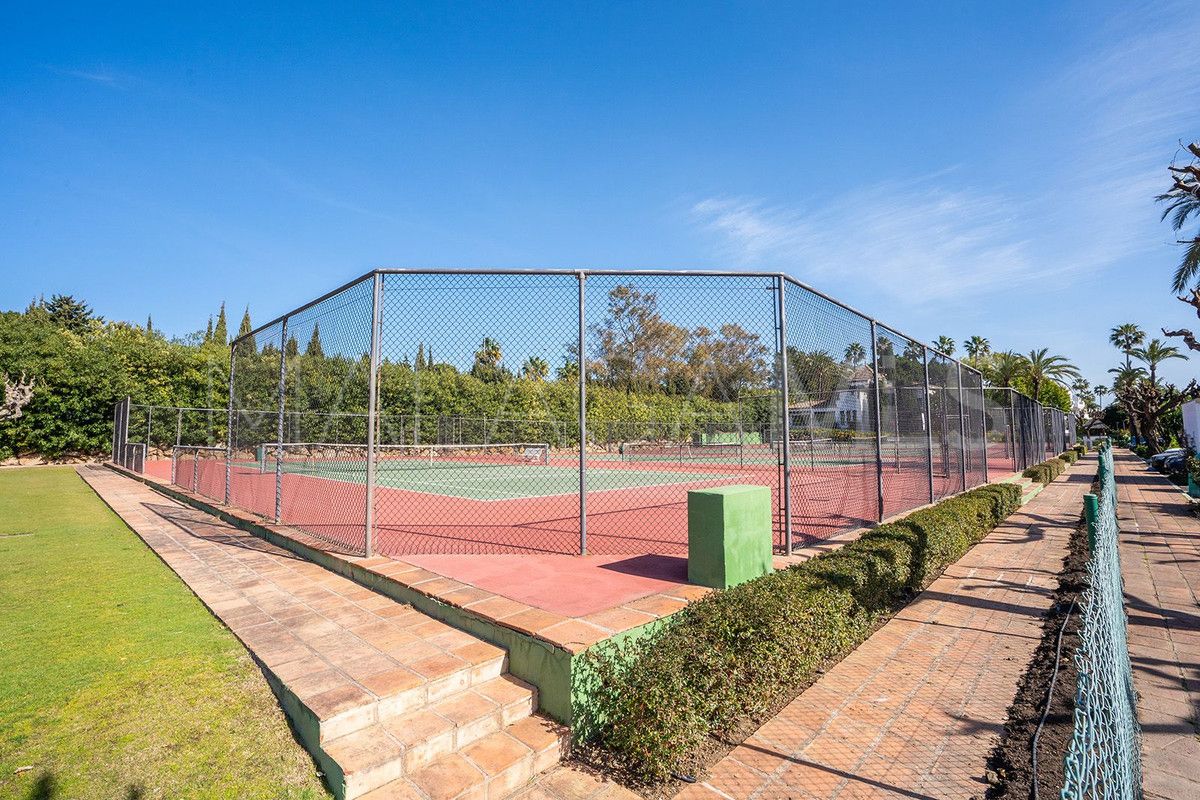 Takvåning for sale in Estepona