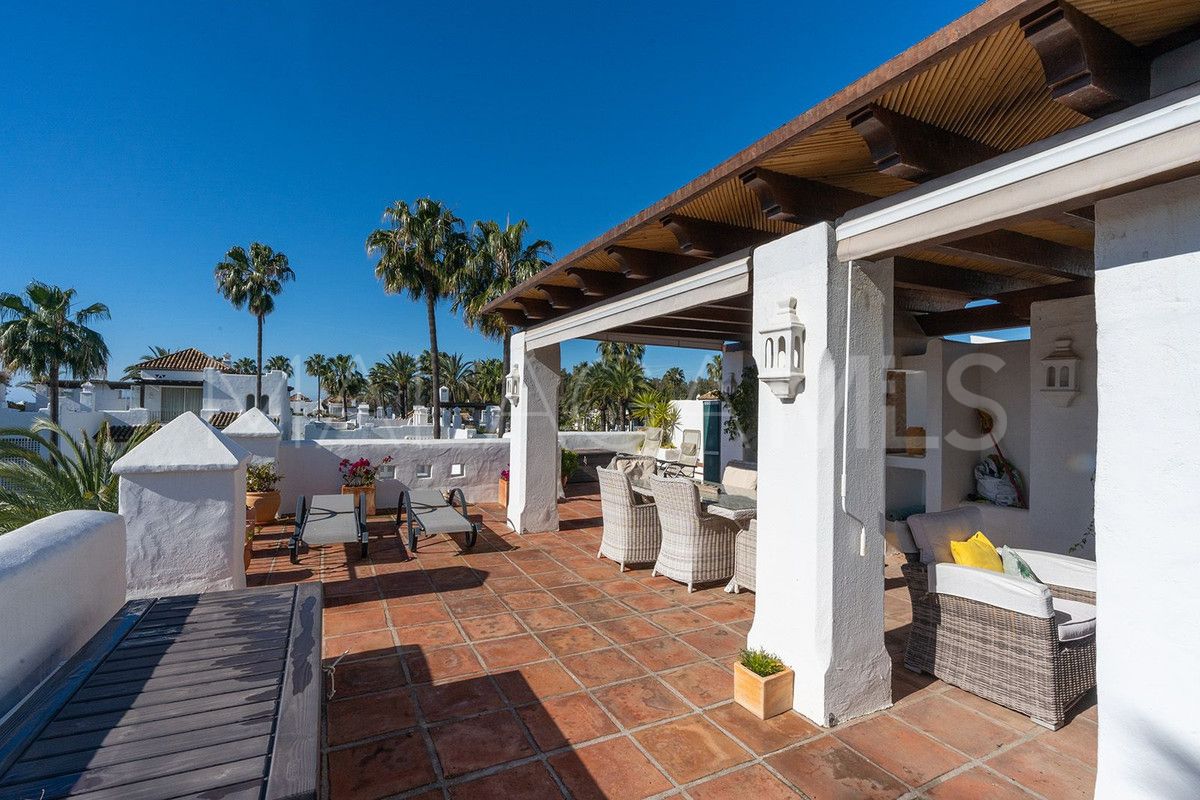 Takvåning for sale in Estepona