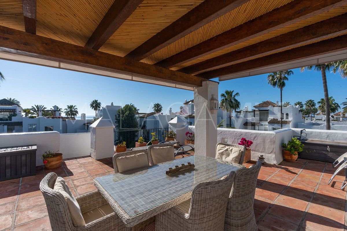 Takvåning for sale in Estepona