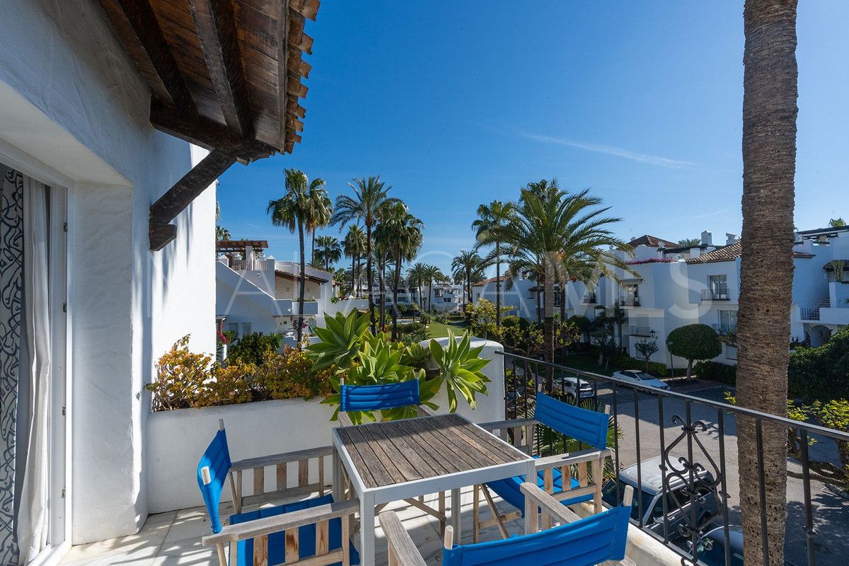 Takvåning for sale in Estepona