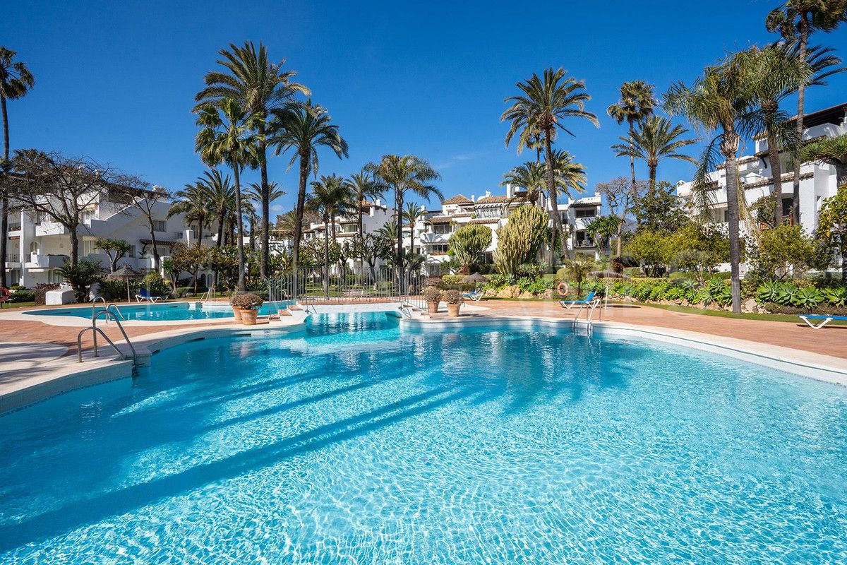 Takvåning for sale in Estepona