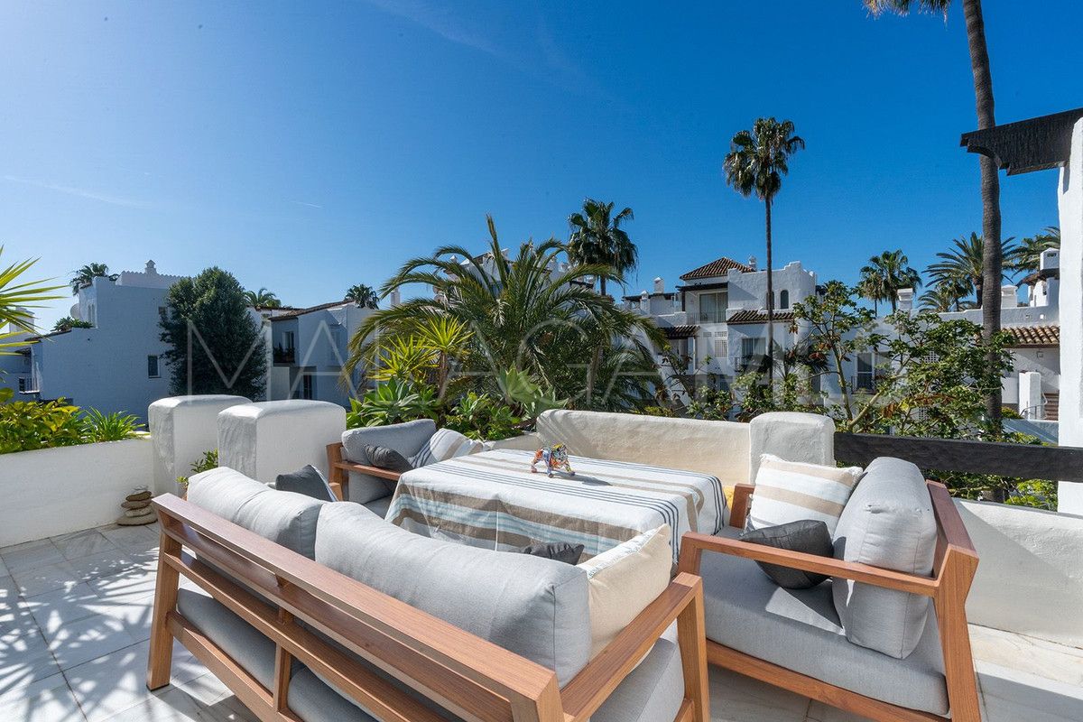 Takvåning for sale in Estepona