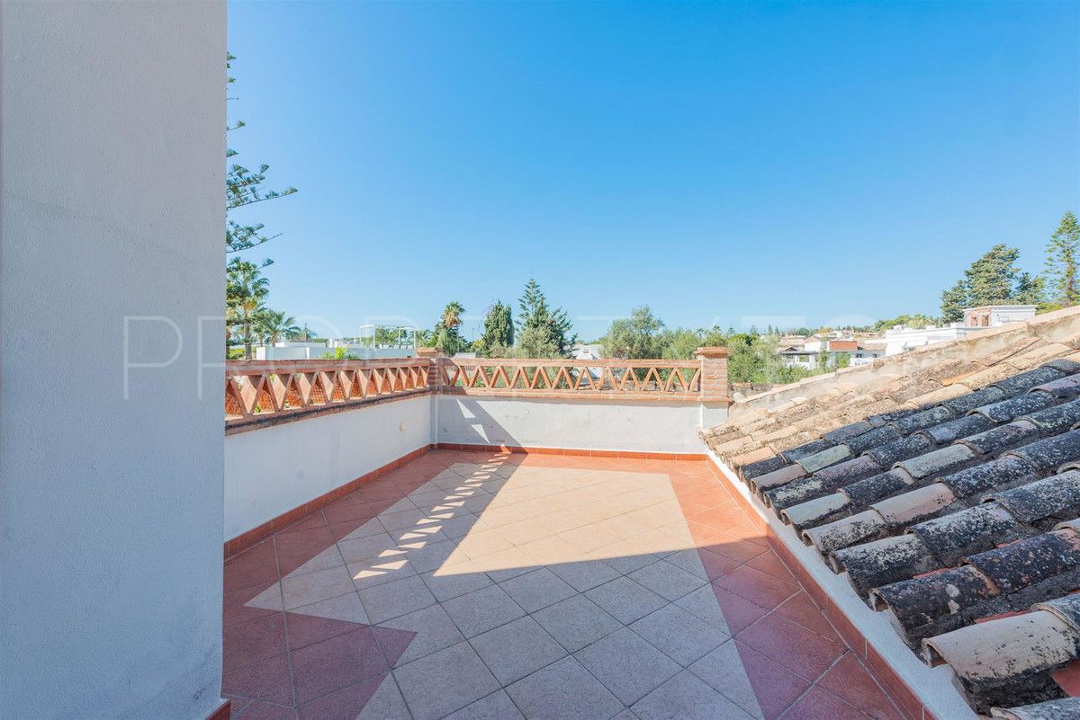 Villa en venta en Marbella Golden Mile de 6 dormitorios