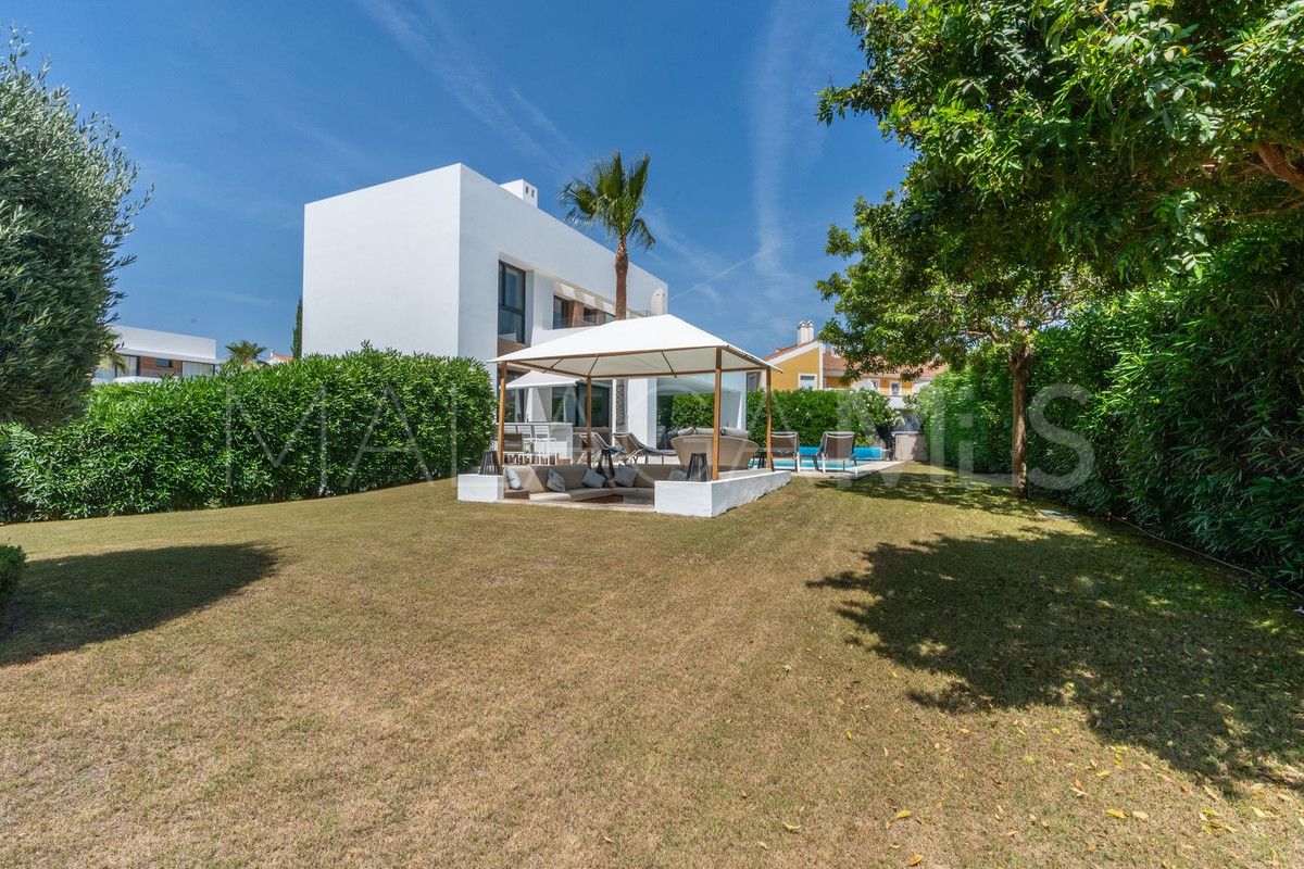 For sale El Paraiso 5 bedrooms villa
