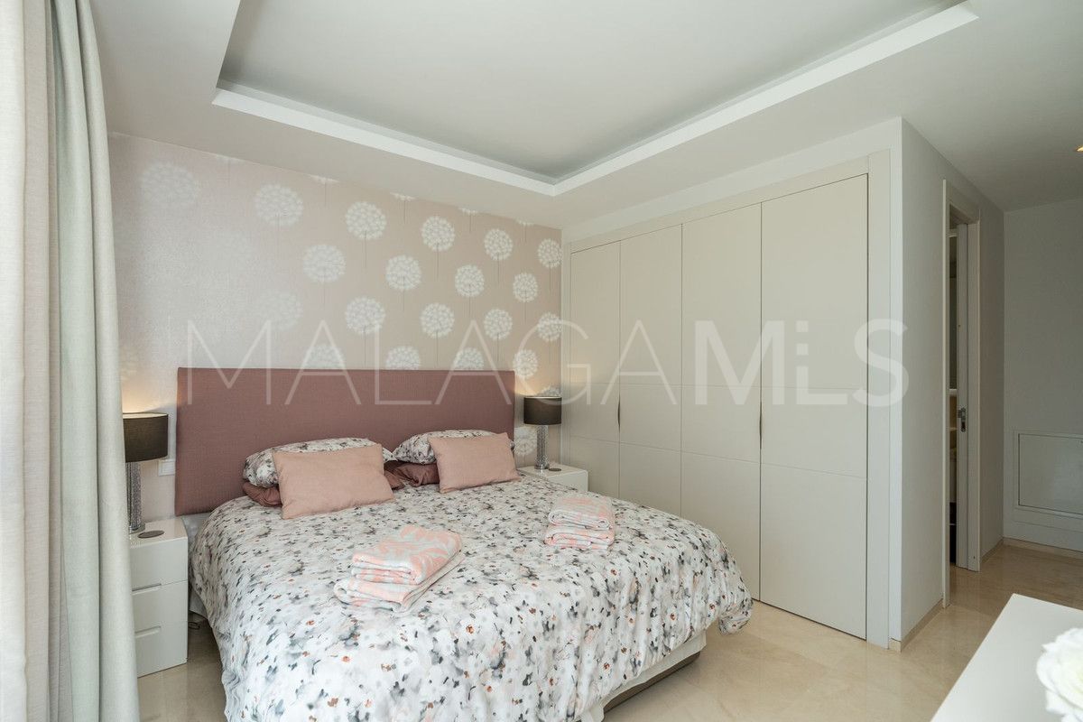 For sale El Paraiso 5 bedrooms villa