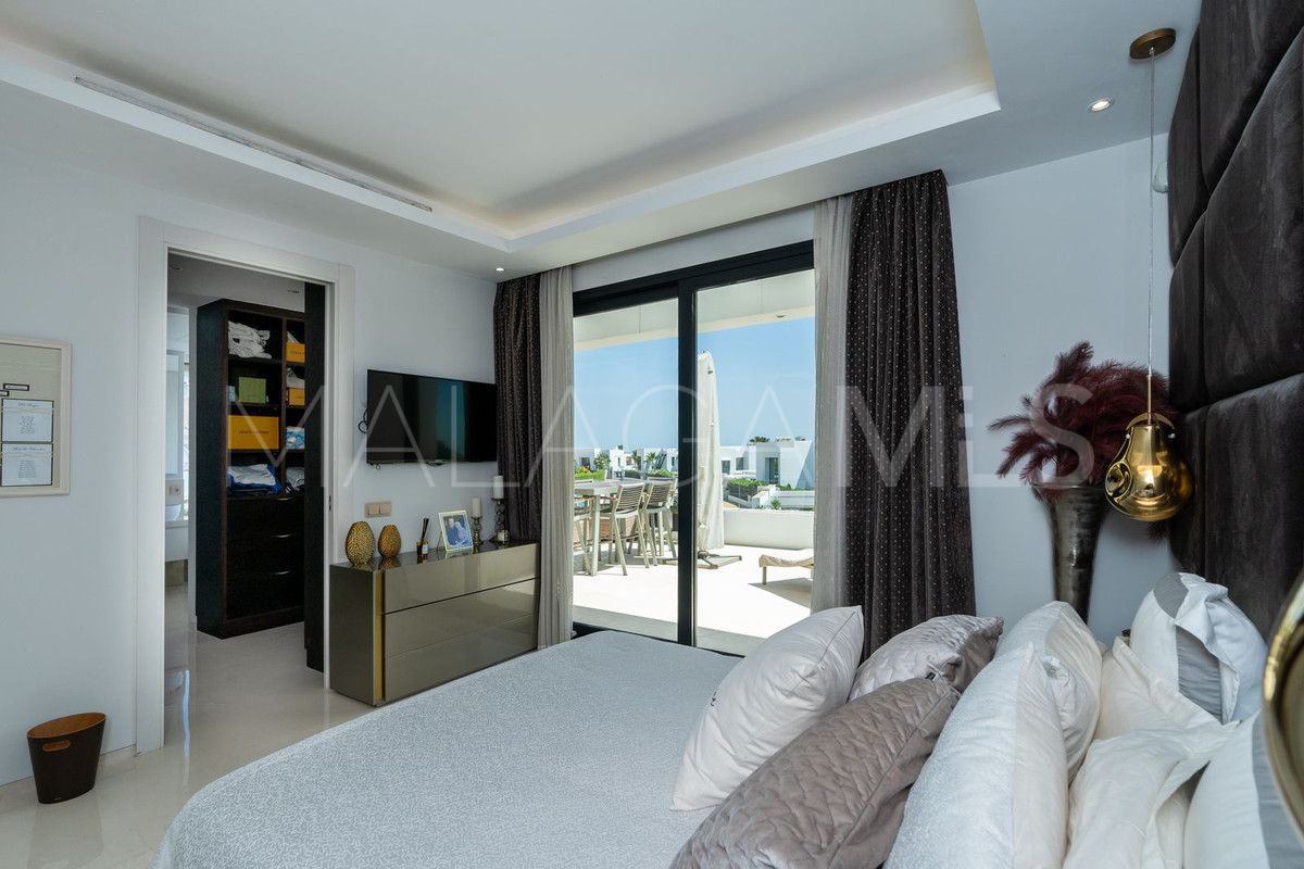 For sale El Paraiso 5 bedrooms villa