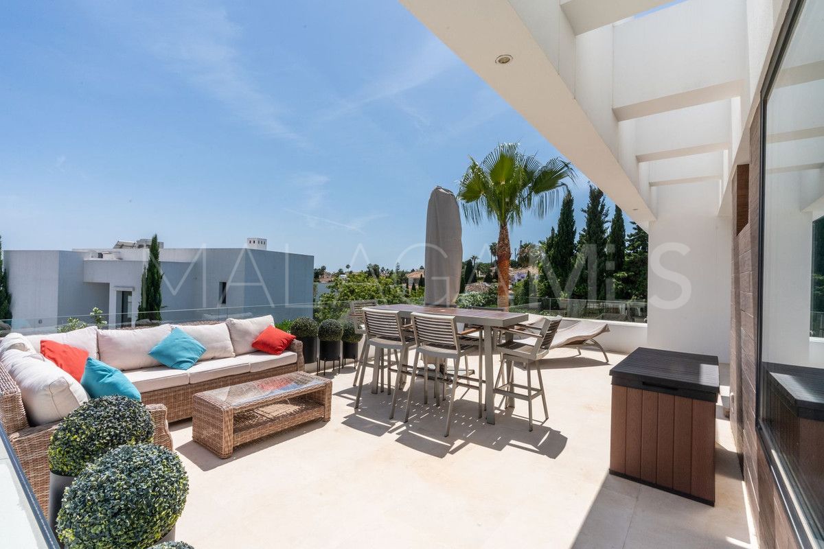 For sale El Paraiso 5 bedrooms villa