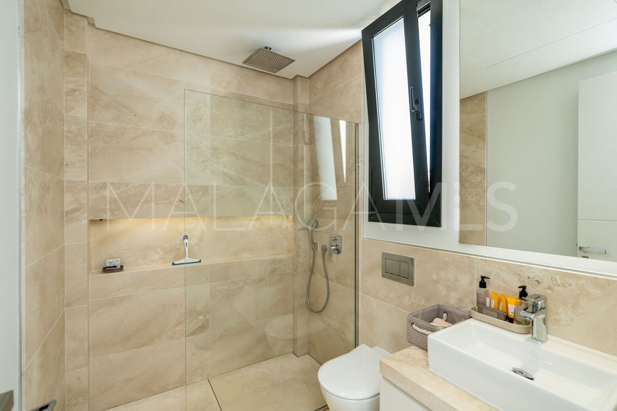 For sale El Paraiso 5 bedrooms villa