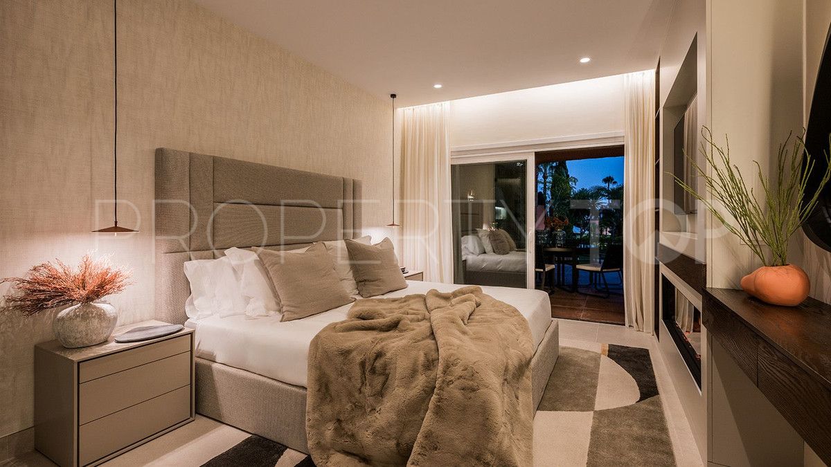 Se vende apartamento planta baja con 3 dormitorios en New Golden Mile