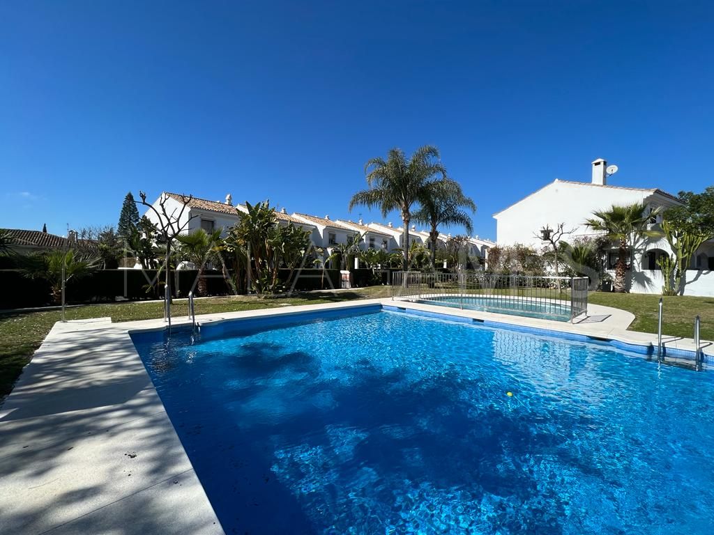 Buy Las Petunias town house with 3 bedrooms