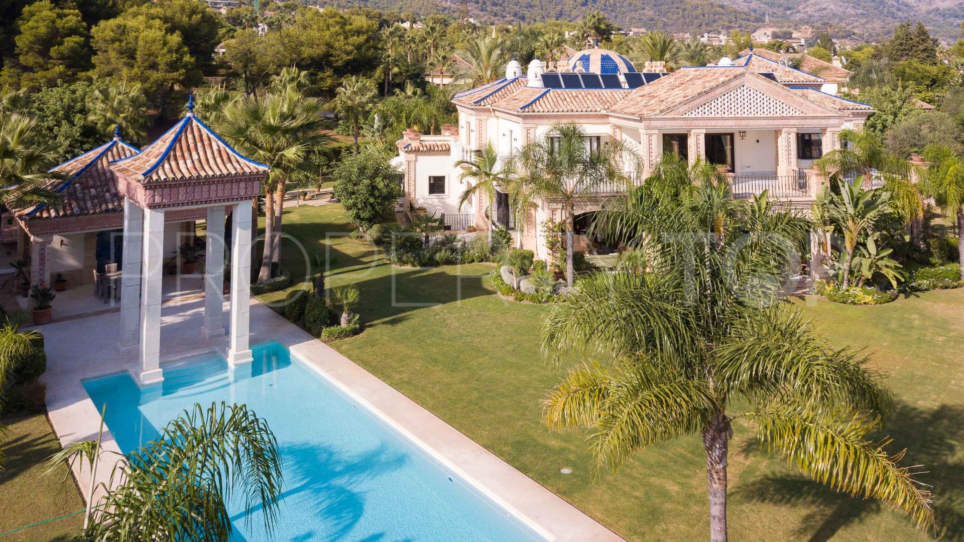 La Quinta de Sierra Blanca 5 bedrooms mansion for sale