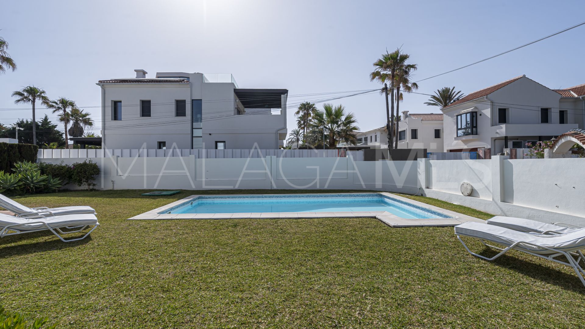 Buy Marbesa 6 bedrooms villa