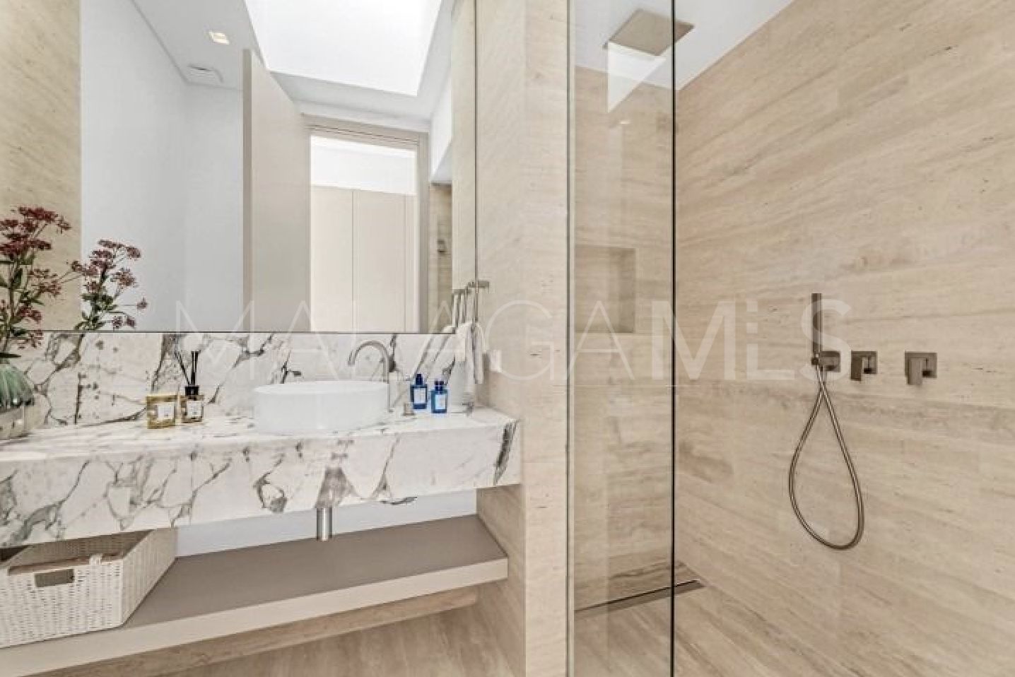 Villa for sale in Los Flamingos