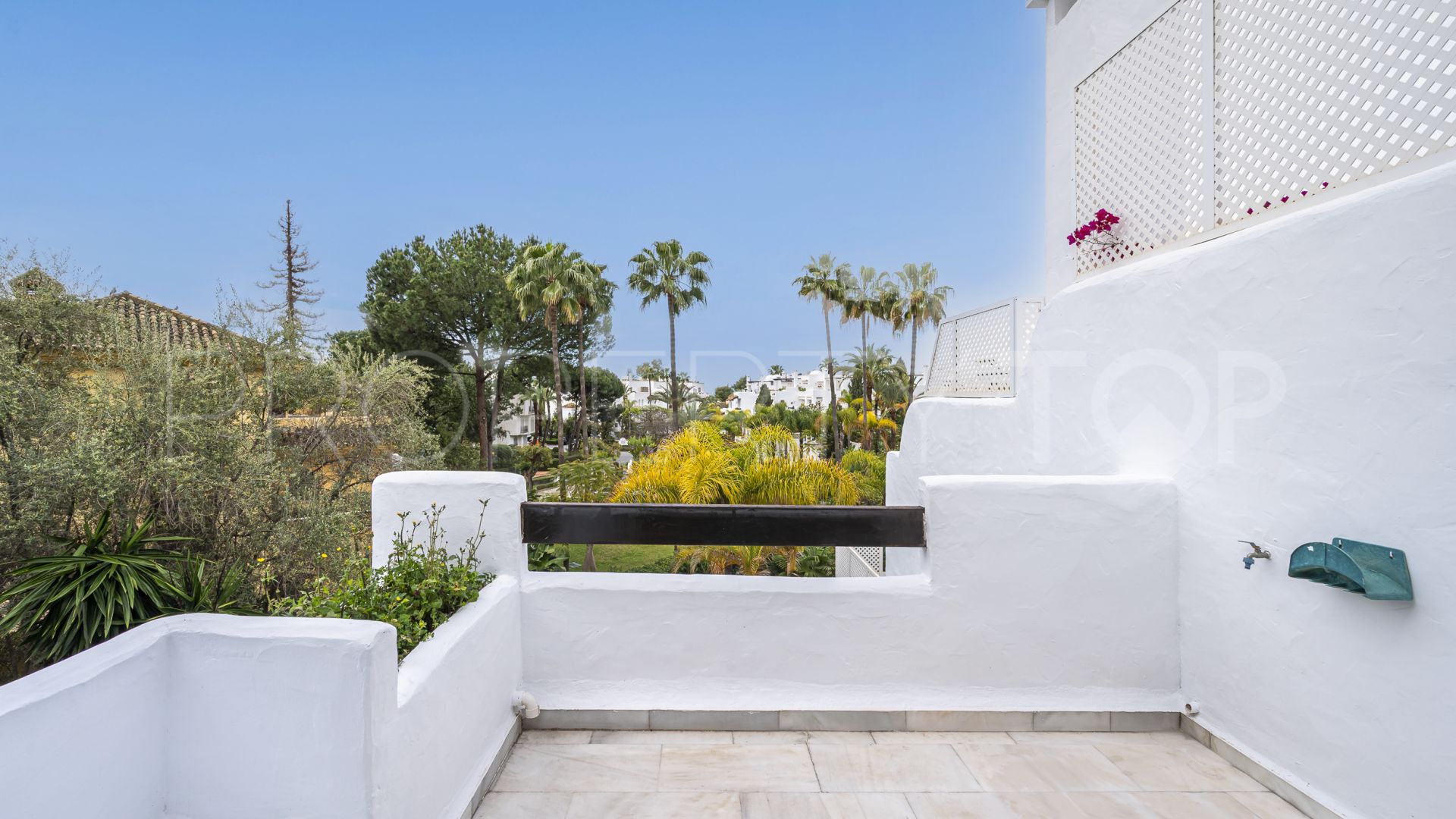 For sale Alhambra del Mar duplex penthouse with 3 bedrooms