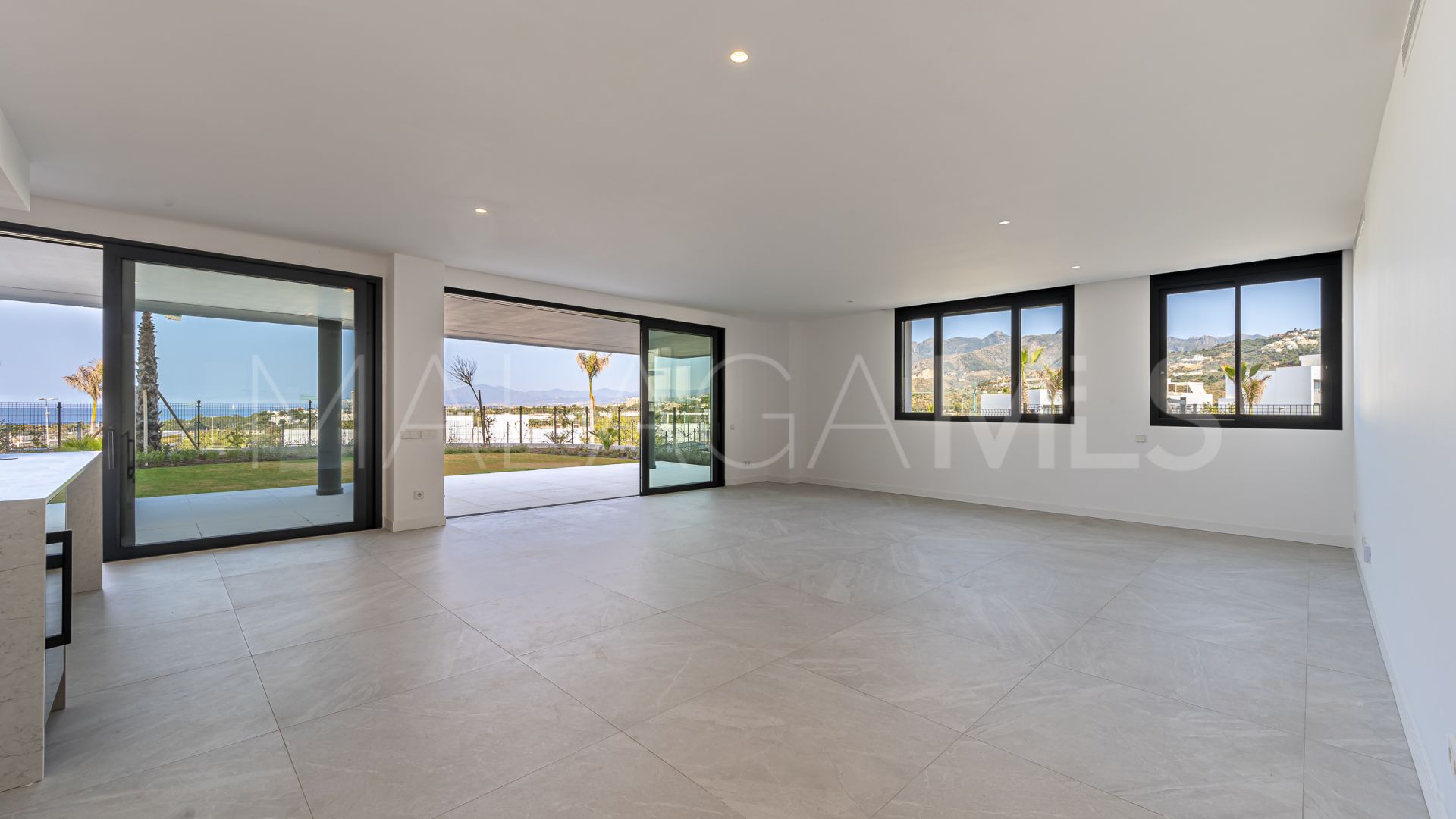 Appartement rez de chaussée for sale in Marbella Est