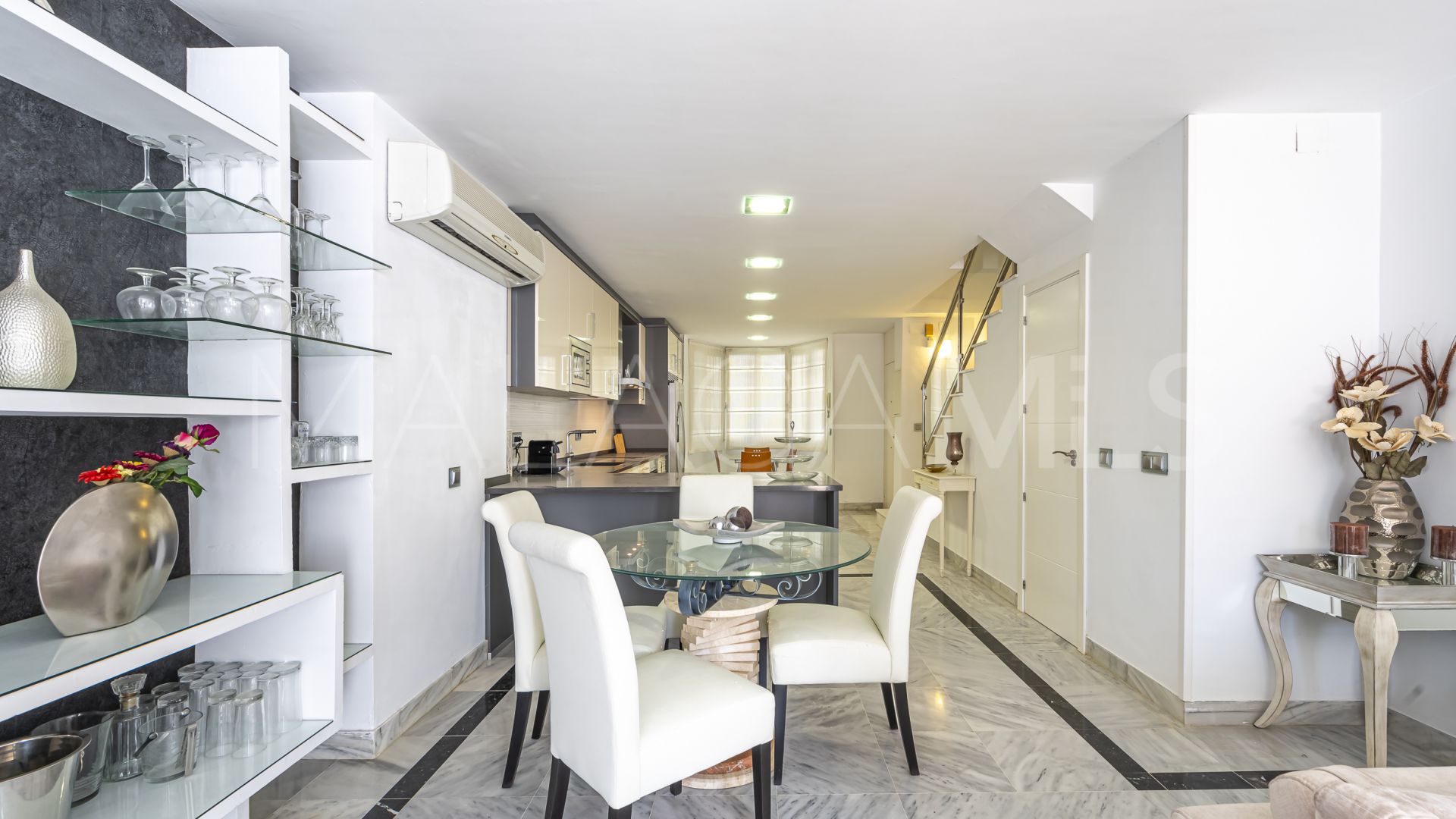 Appartement rez de chaussée for sale in Marbella House