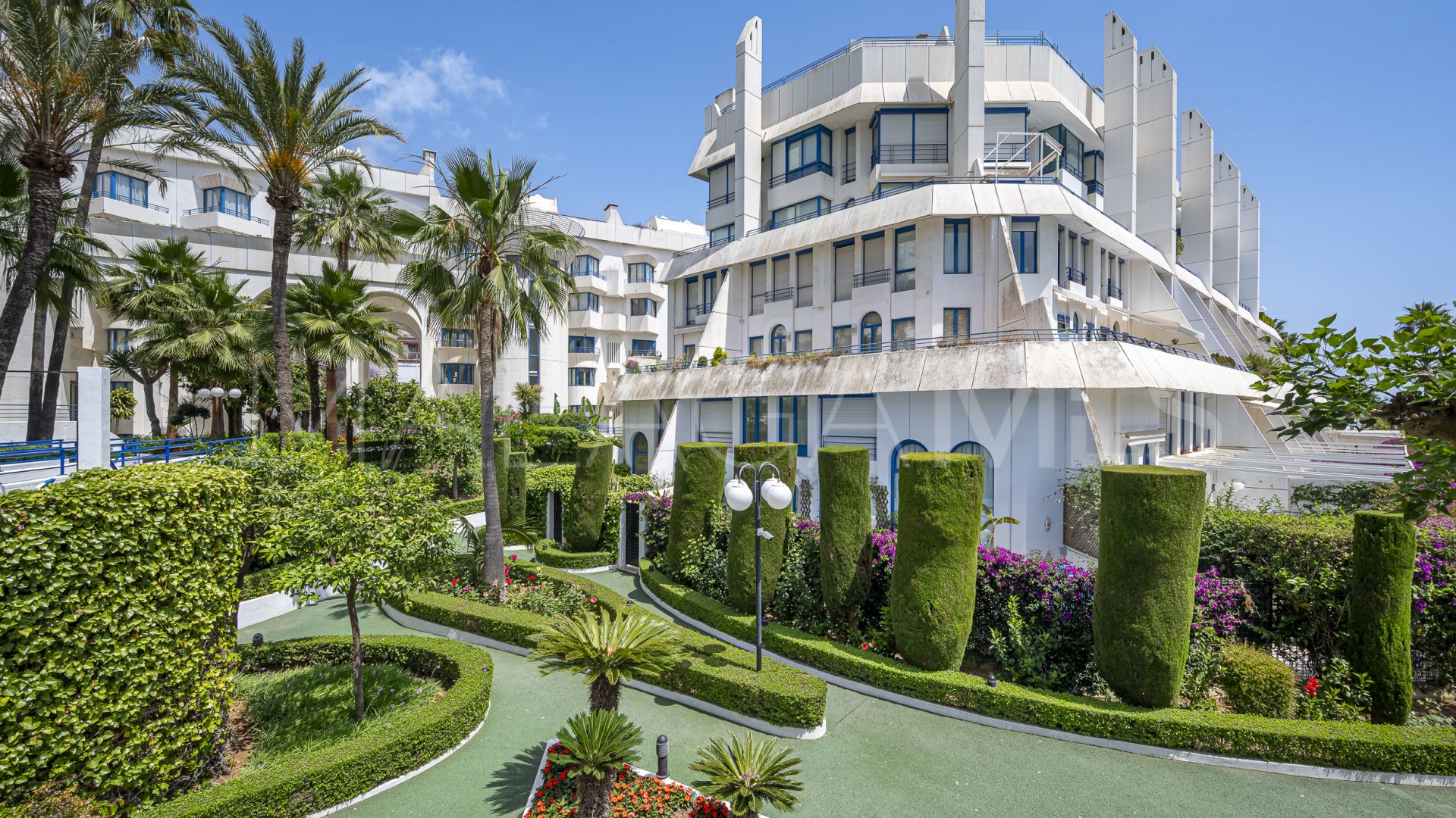 Appartement rez de chaussée for sale in Marbella House