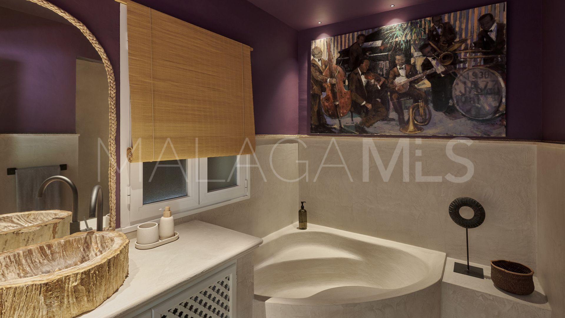 Villa for sale in Los Monteros Playa