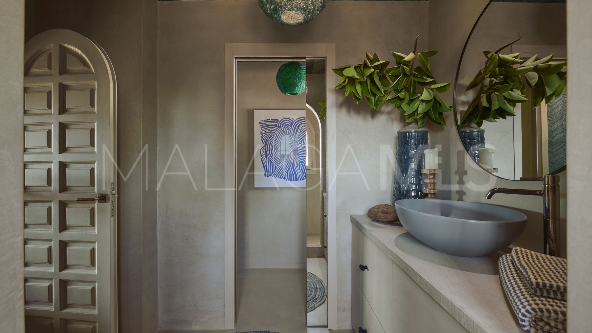Villa for sale in Los Monteros Playa