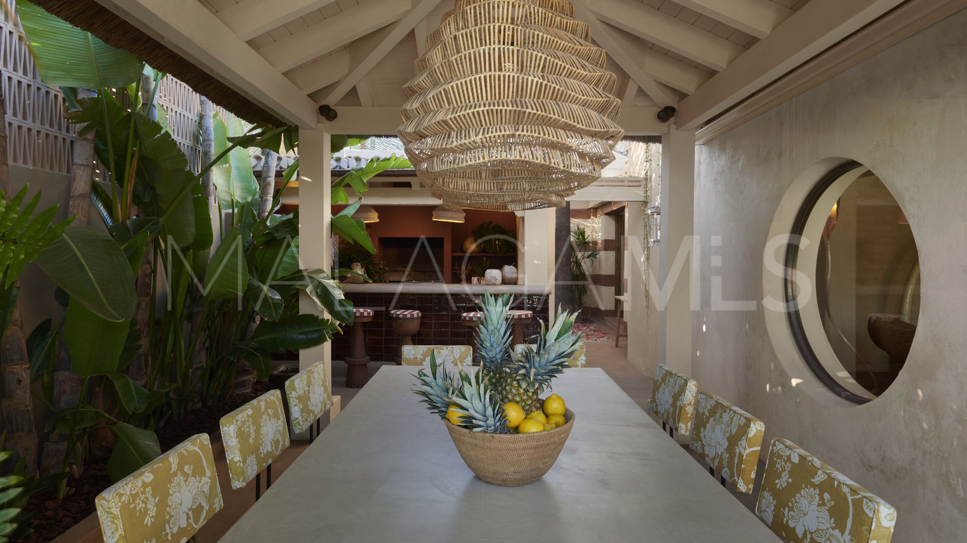 Villa for sale in Los Monteros Playa