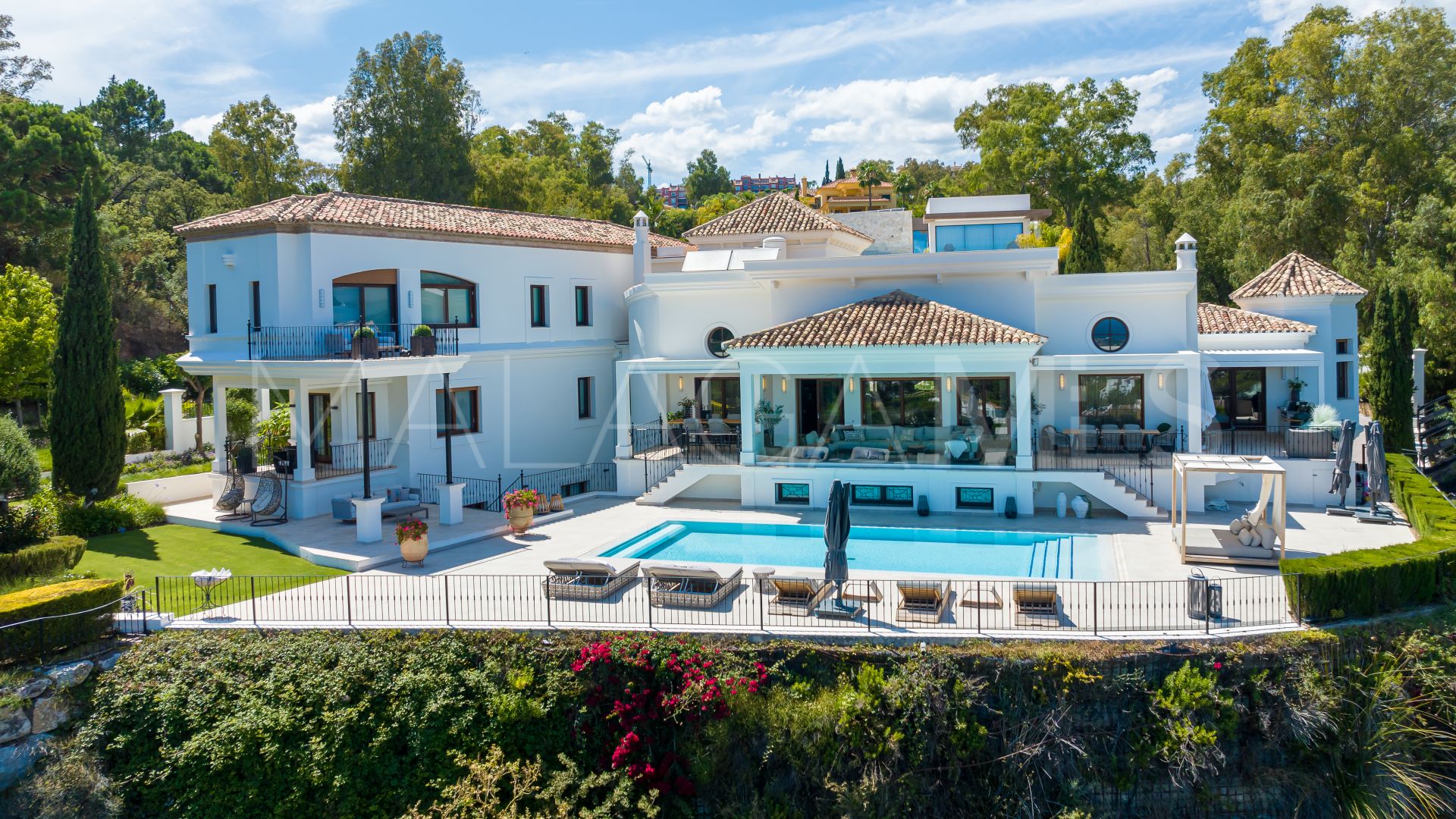 Villa for sale in El Herrojo