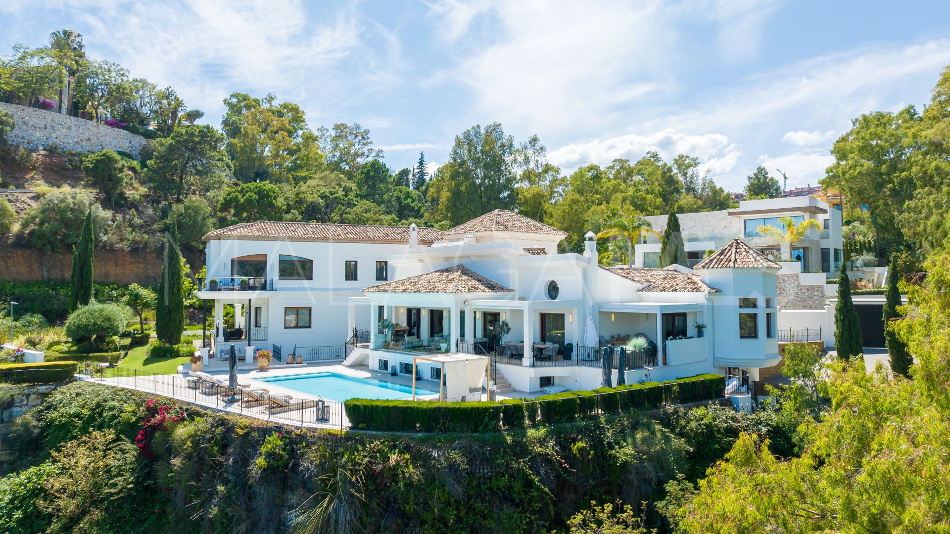 Villa for sale in El Herrojo