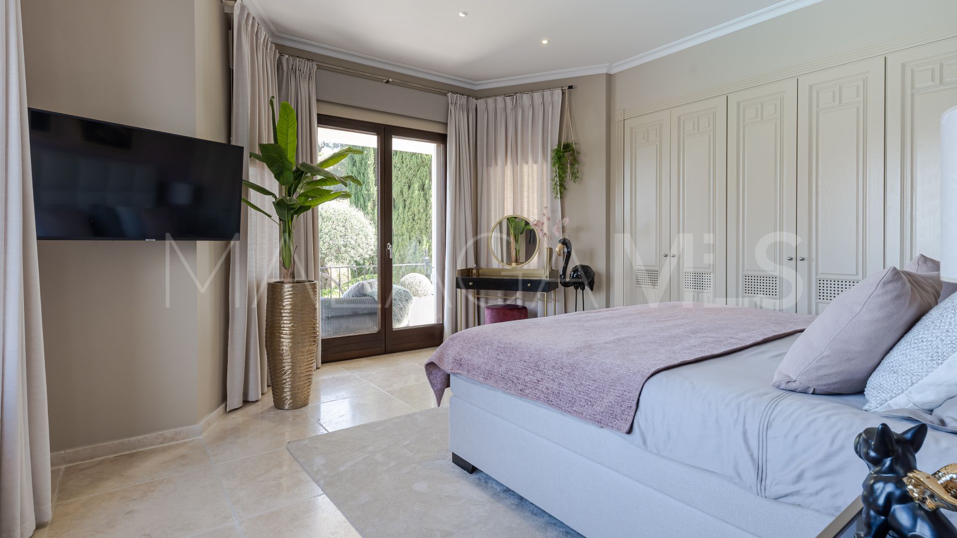 Villa for sale in El Herrojo
