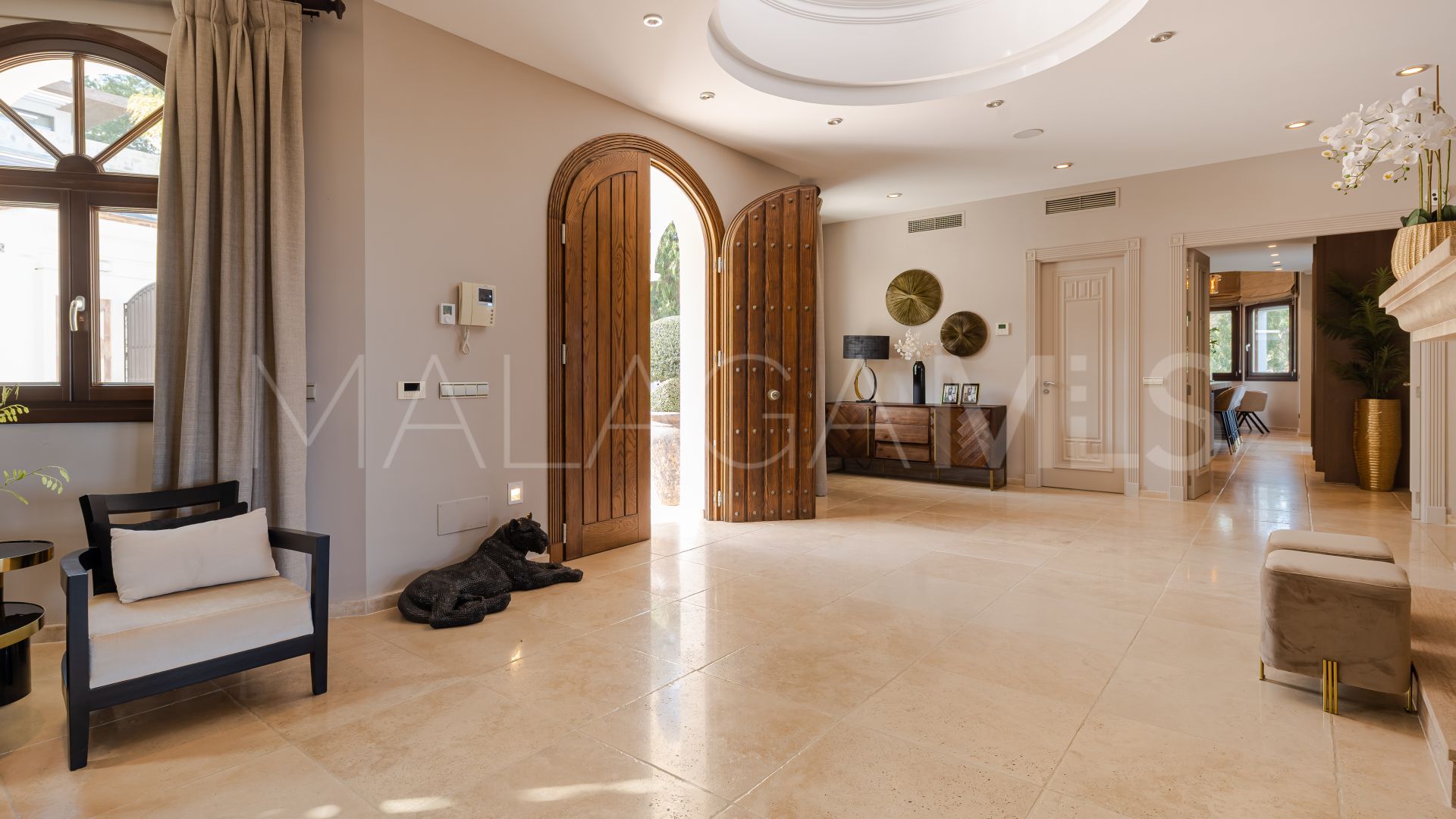 Villa for sale in El Herrojo