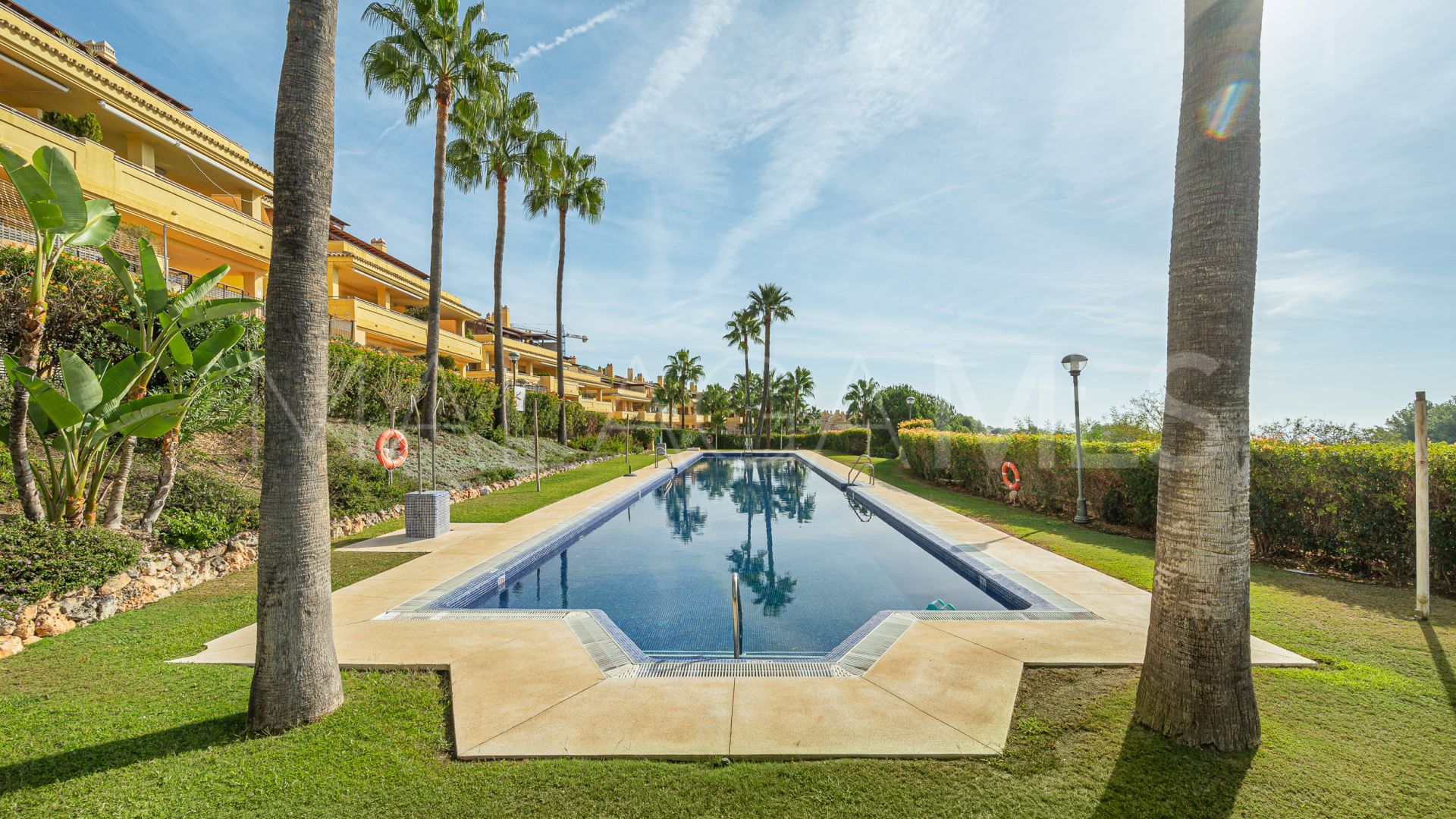 Markplanslägenhet for sale in Condado de Sierra Blanca