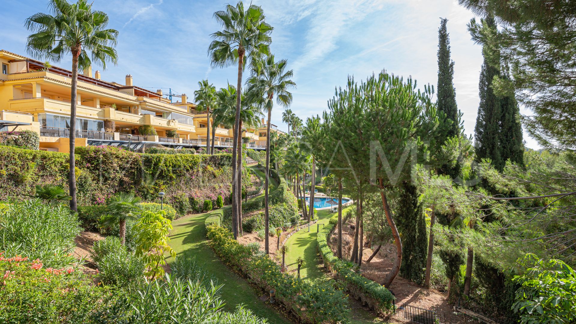 Markplanslägenhet for sale in Condado de Sierra Blanca