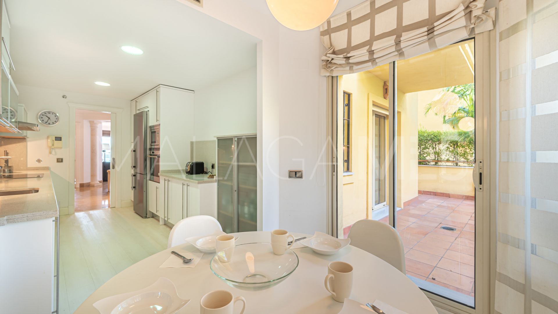 Markplanslägenhet for sale in Condado de Sierra Blanca