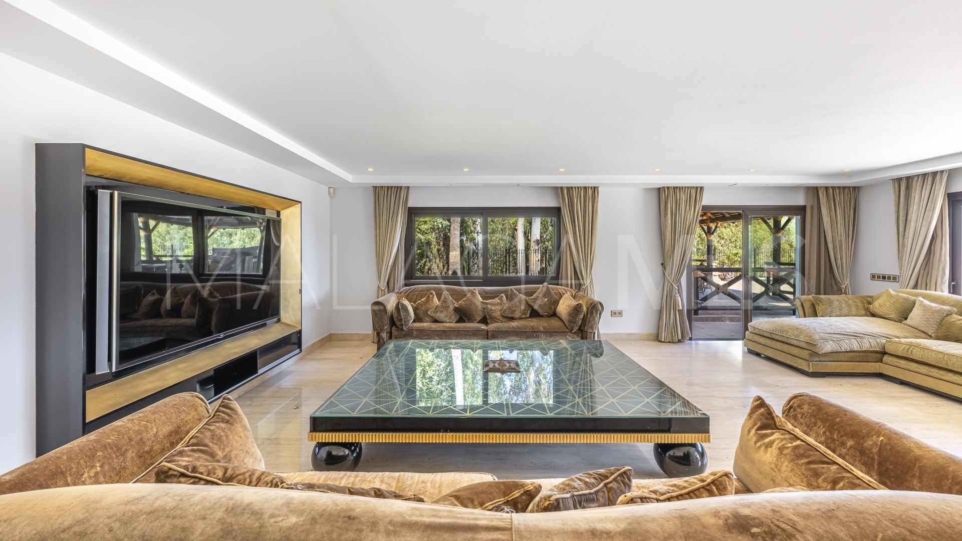 Villa for sale in El Herrojo